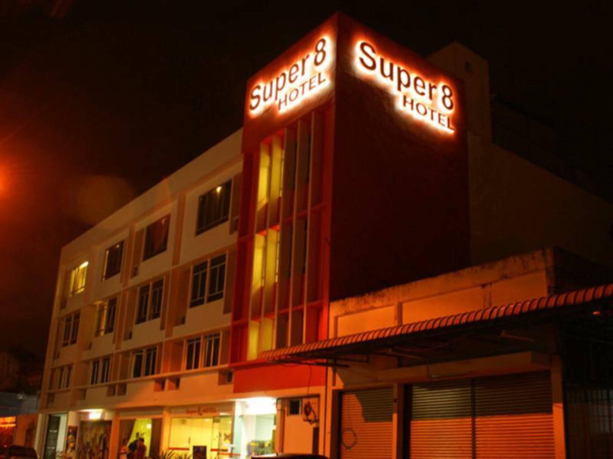 Super 8 Hotel @ Georgetown Buitenkant foto